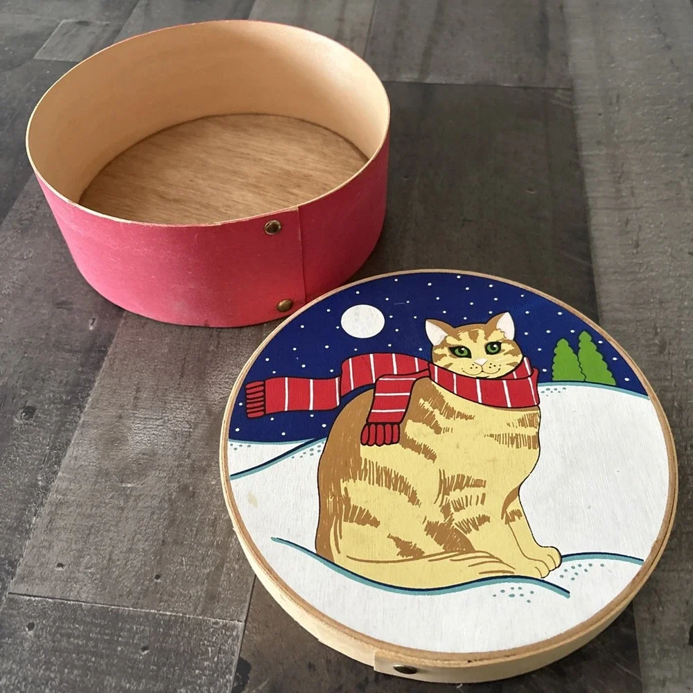 Vintage Hand Painted Winter Cat Wood Nesting Box CottageCore vandor 1983 pelzman